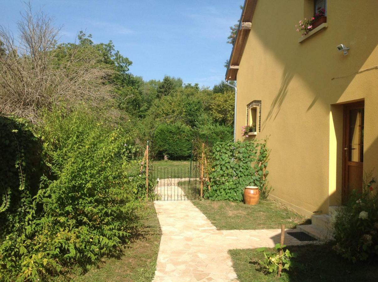 La Bicoque En Puisaye Hotel Saint-Amand-en-Puisaye Buitenkant foto